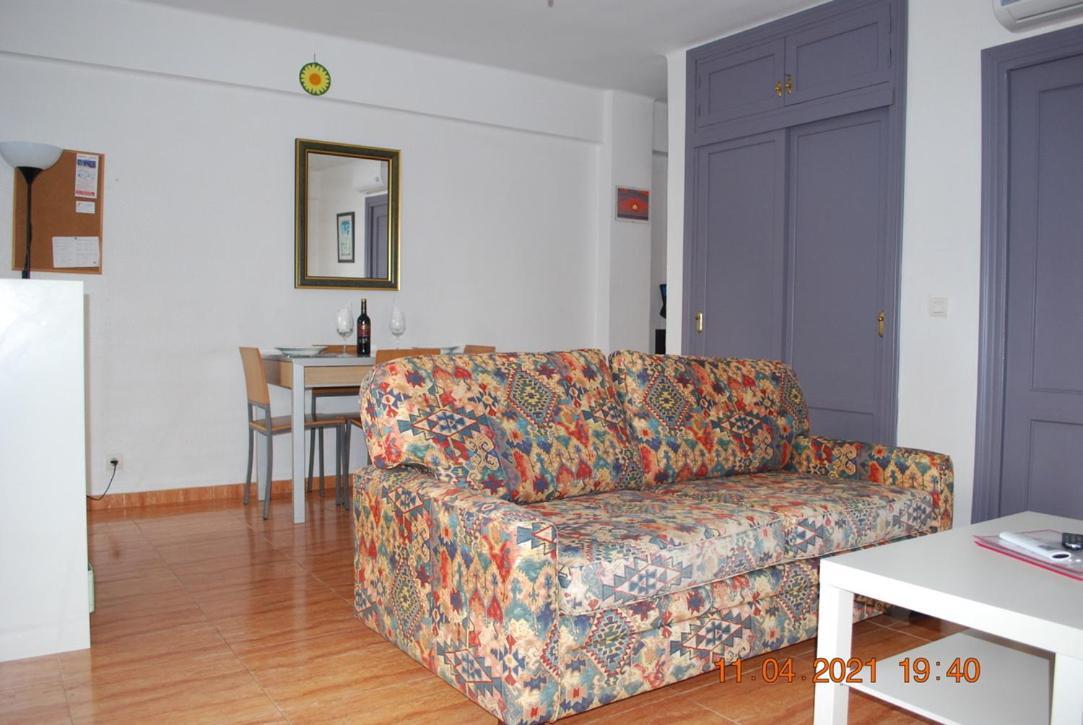 Chez Alison! Central Nerja Apt Экстерьер фото